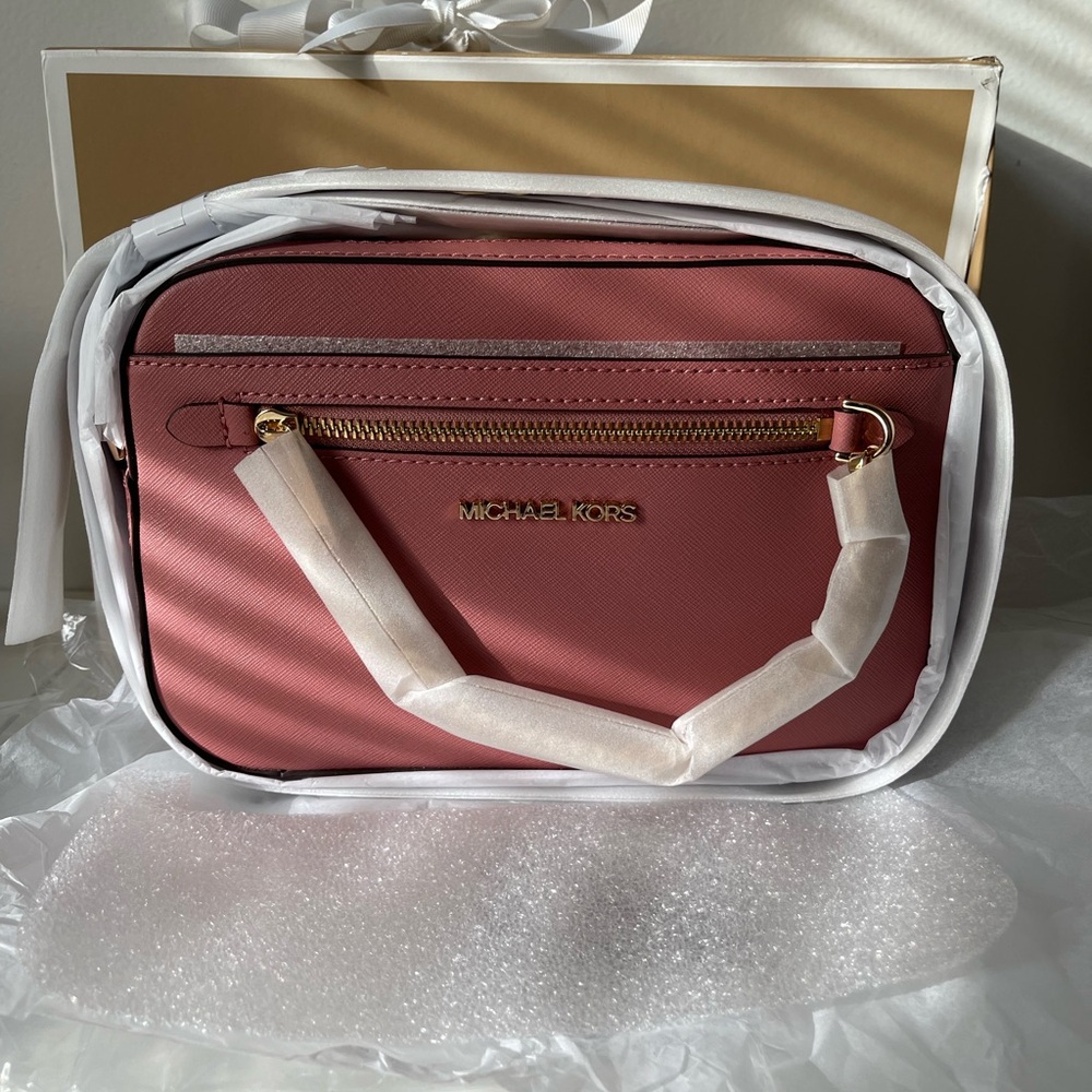 Michael Kors Jet Set Large Saffiano Leather Crossbody Bag in Rose Color